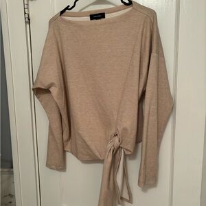 Karen Kane cute top.  Beigh heather. Worn once.